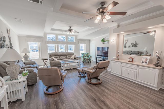 352 Walden Lake Rd., Conway, SC 29526