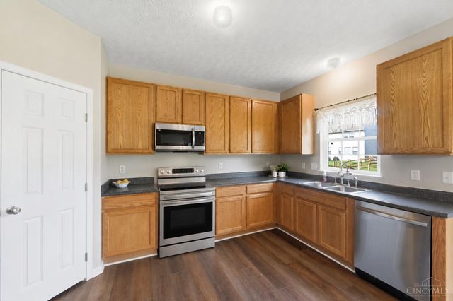 4 Ashwood Place, Pierce Twp, OH 45102