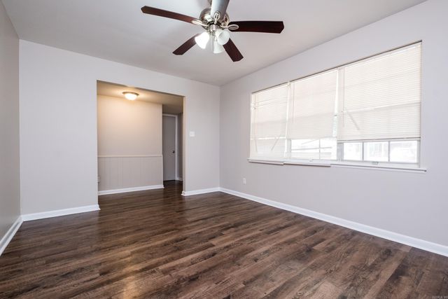 10407 Republic Lane, Little Rock, AR 72209