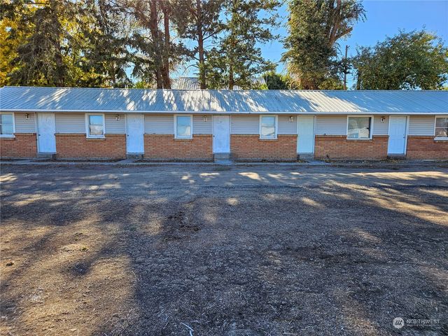 415 W Main Street, Almira, WA 99103