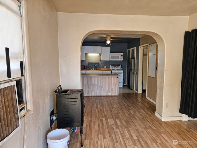 415 W Main Street, Almira, WA 99103