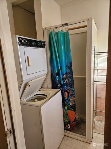 415 W Main Street, Almira, WA 99103