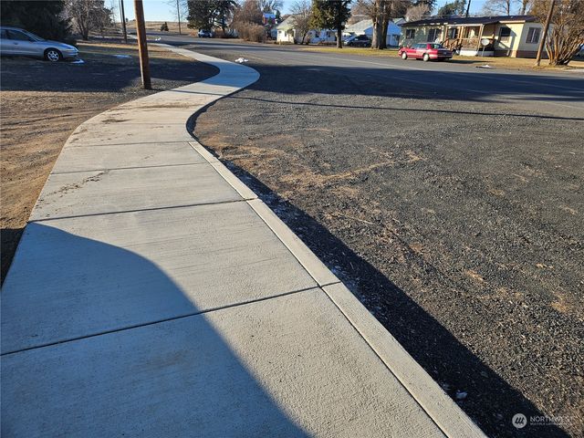 415 W Main Street, Almira, WA 99103