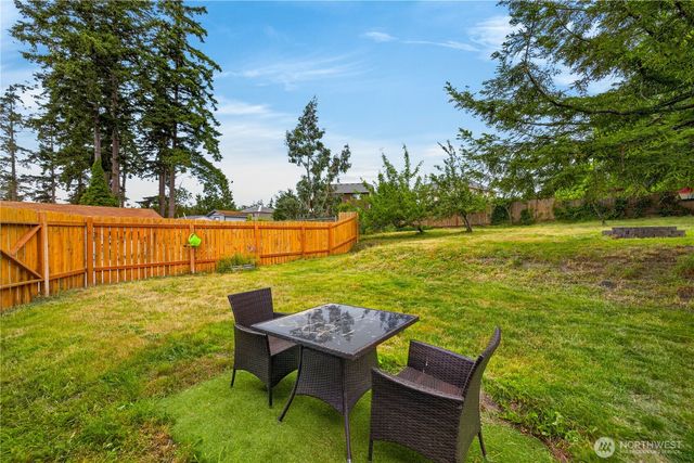 1056 View Ridge Drive, Oak Harbor, WA 98277