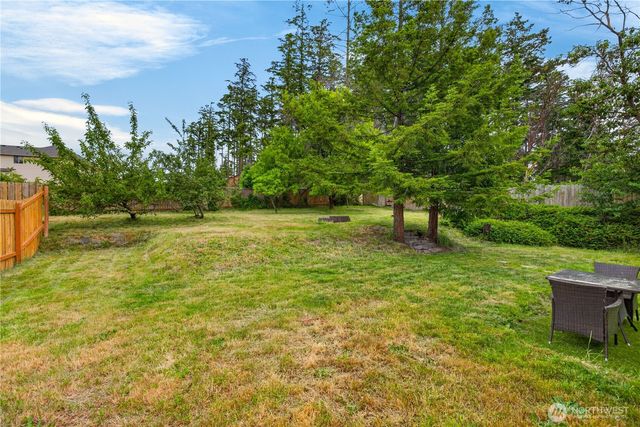 1056 View Ridge Drive, Oak Harbor, WA 98277
