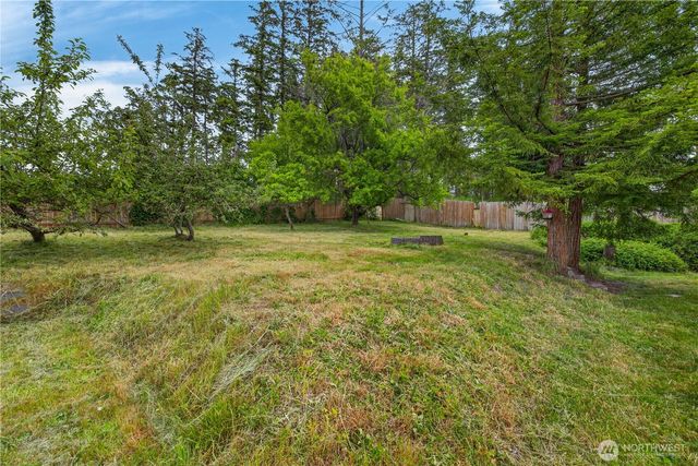 1056 View Ridge Drive, Oak Harbor, WA 98277