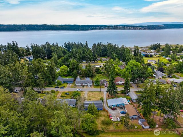 1056 View Ridge Drive, Oak Harbor, WA 98277