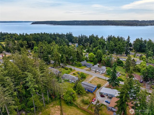 1056 View Ridge Drive, Oak Harbor, WA 98277