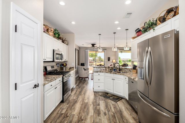 18121 N KEY ESTRELLA Drive, Surprise, AZ 85374