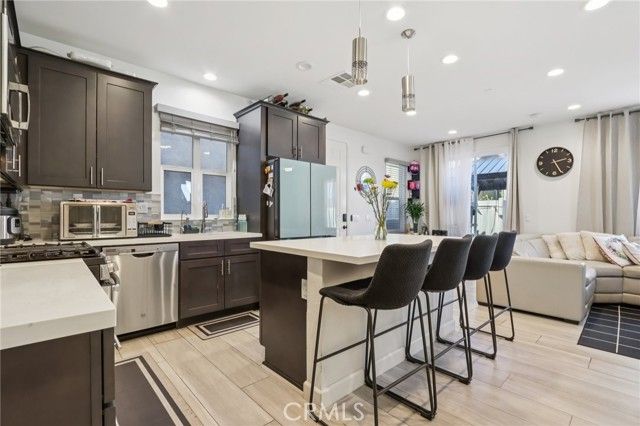 3827 Grant St 49, Corona, CA 92879