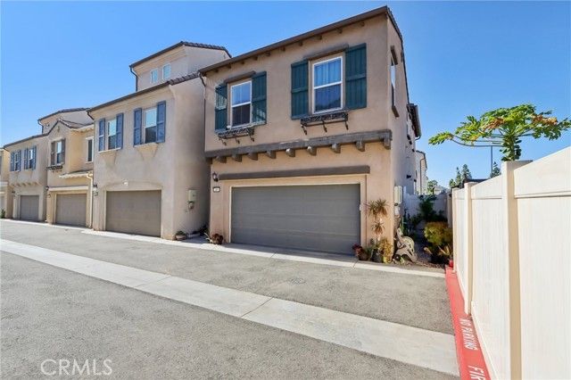 3827 Grant St 49, Corona, CA 92879