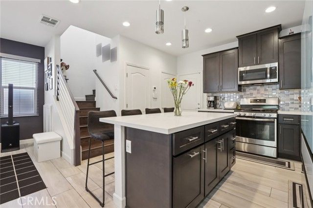 3827 Grant St 49, Corona, CA 92879