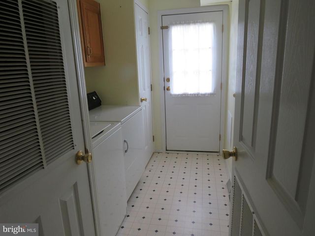 368 COUNTRYSIDE CIR, New Hope, PA 18938