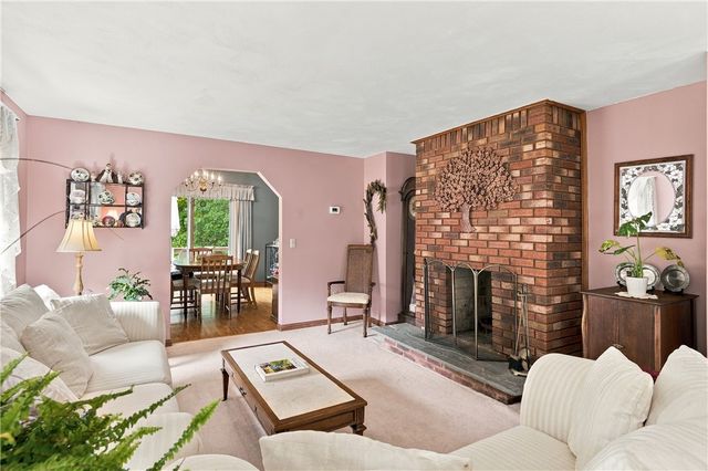 510 Maureen Circle, Burrillville, RI 02839