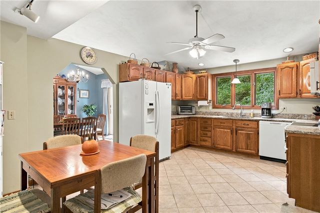 510 Maureen Circle, Burrillville, RI 02839
