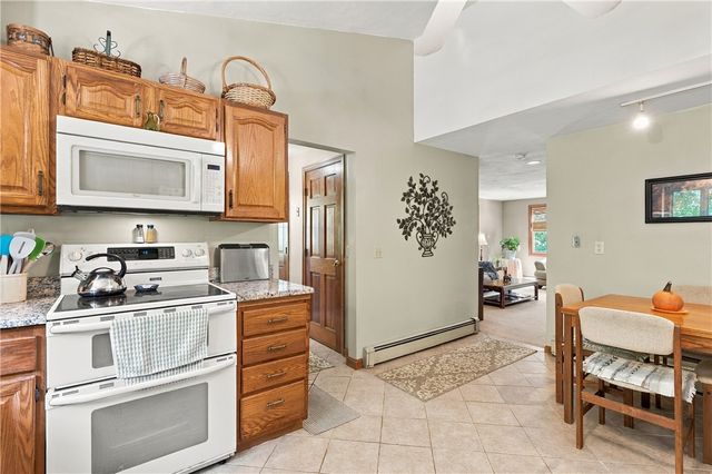 510 Maureen Circle, Burrillville, RI 02839