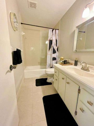 6843 NW 29th Avenue, Fort Lauderdale, FL 33309