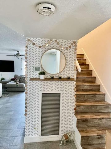 6843 NW 29th Avenue, Fort Lauderdale, FL 33309