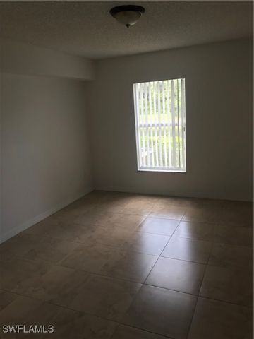 8245 Ibis Club DR 409, Naples, FL 34104