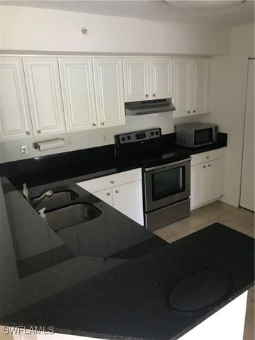 8245 Ibis Club DR 409, Naples, FL 34104