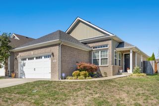 2064 Falling Leaves Lane, Lexington, KY 40509