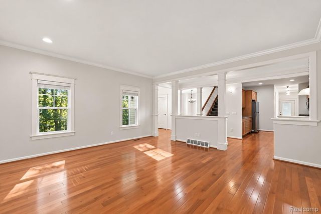 937 RUFFNER Avenue, Birmingham, MI 48009