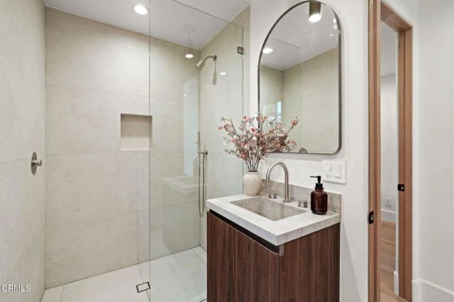 620 S Allen Avenue, San Marino, CA 91108