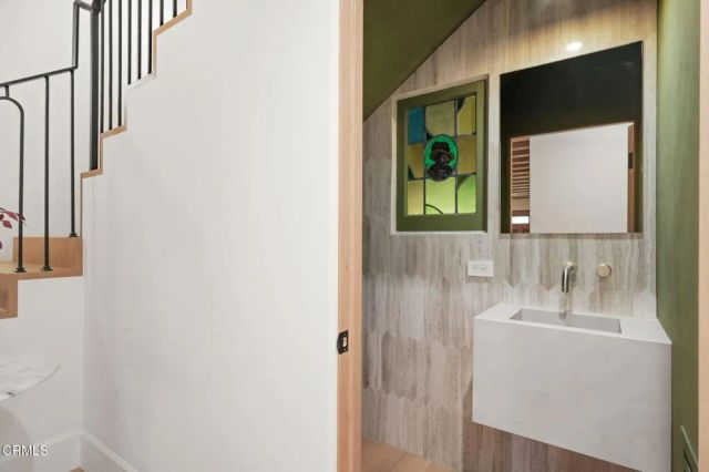 620 S Allen Avenue, San Marino, CA 91108