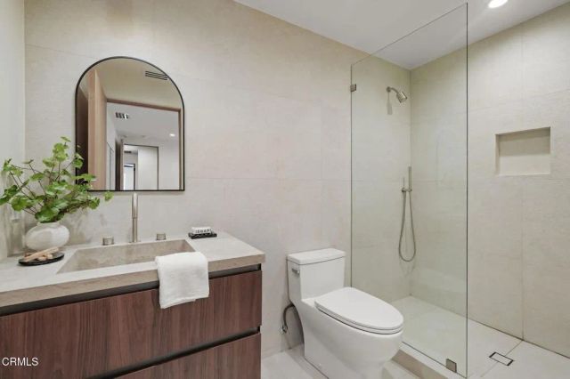 620 S Allen Avenue, San Marino, CA 91108