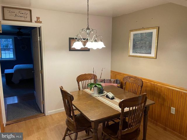 270 CANARY CIR, York, PA 17404