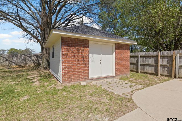 114 Diane Lane, Mount Pleasant, TX 75455