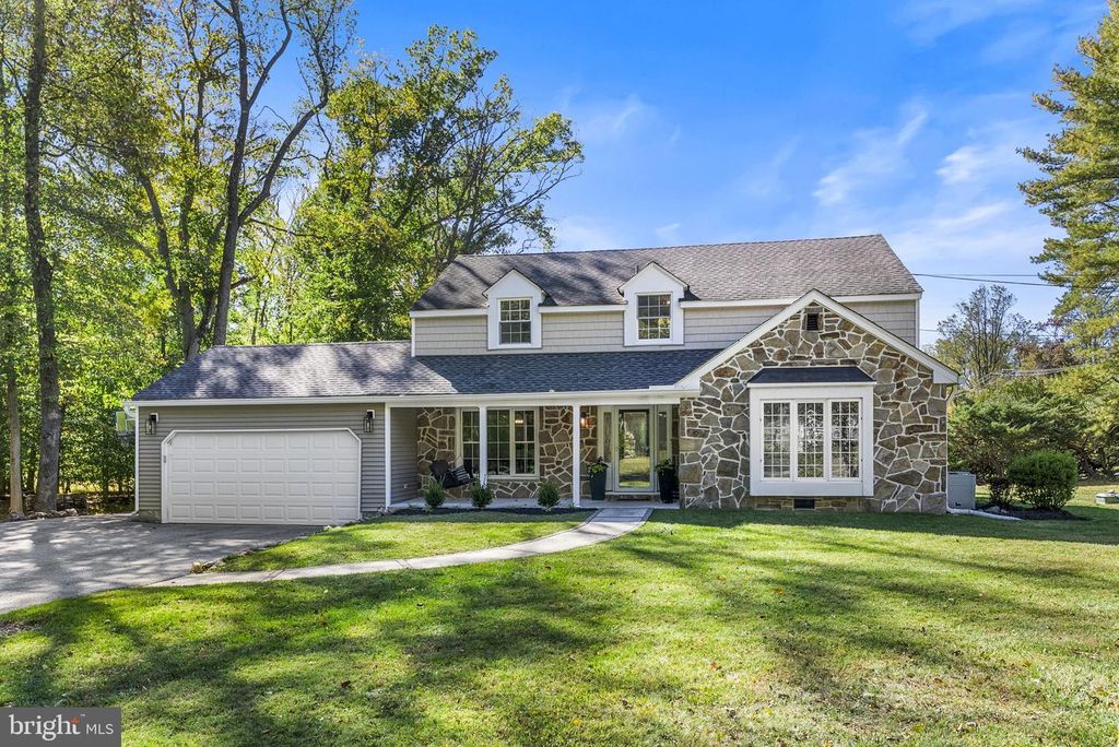 90 PECK RD, Downingtown, PA 19335