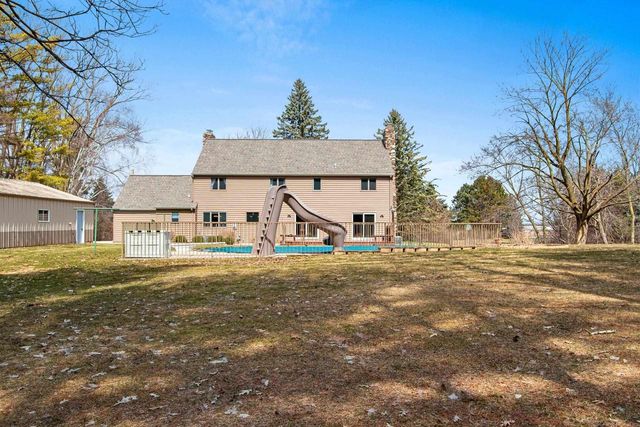 2276 DOLLAR ROAD, De Pere, WI 54115
