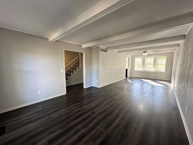 1436 S Hadley Road, Fort Wayne, IN 46804