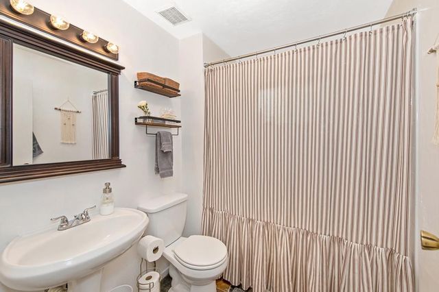 5551 Rainier Dr, Garden Valley, CA 95633