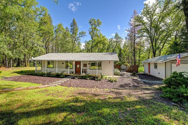 5551 Rainier Dr, Garden Valley, CA 95633