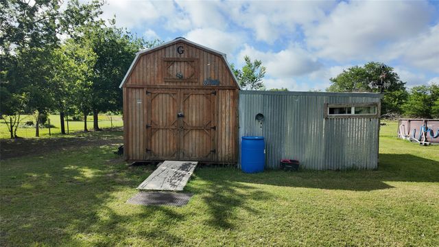 6709 Sue Ann Lane, Terrell, TX 75161