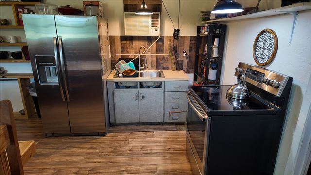6709 Sue Ann Lane, Terrell, TX 75161