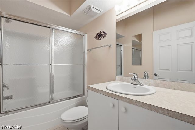 26780 Rosewood Pointe LN 203, Bonita Springs, FL 34135