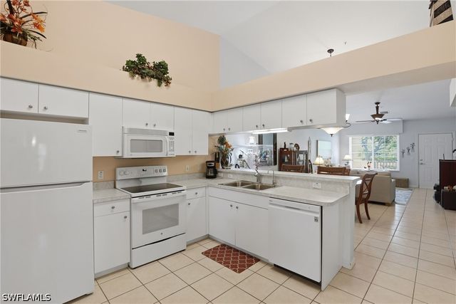 26780 Rosewood Pointe LN 203, Bonita Springs, FL 34135