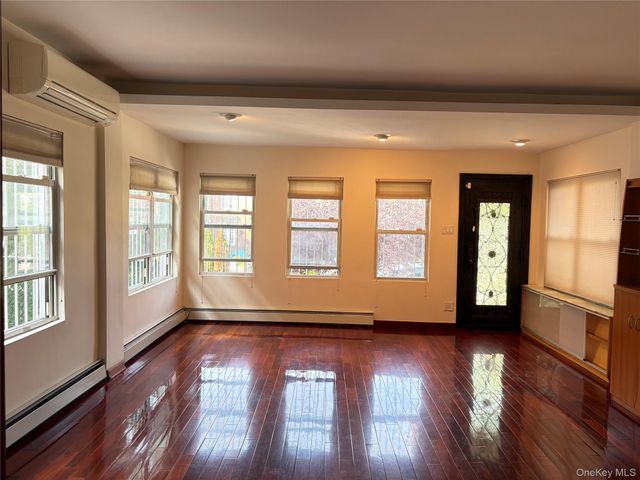 5115 Bowne Street, Flushing, NY 11355