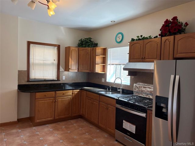 5115 Bowne Street, Flushing, NY 11355