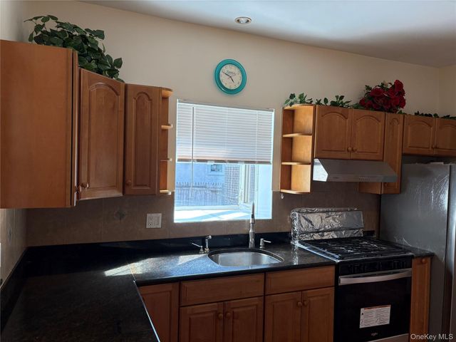 5115 Bowne Street, Flushing, NY 11355
