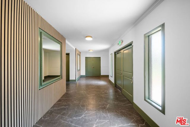 605 San Vicente Boulevard 206, Santa Monica, CA 90402