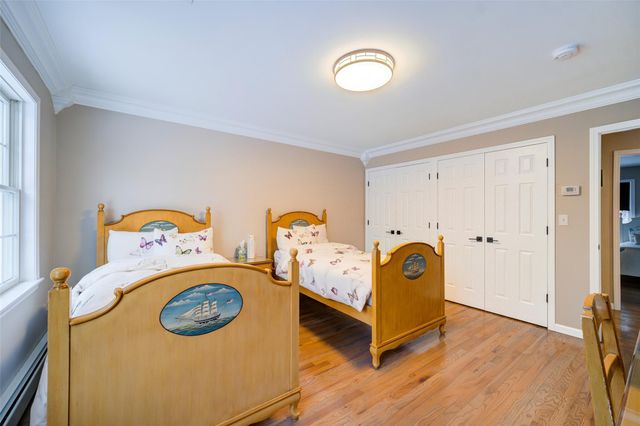 83 N Airmont Road, Suffern, NY 10901