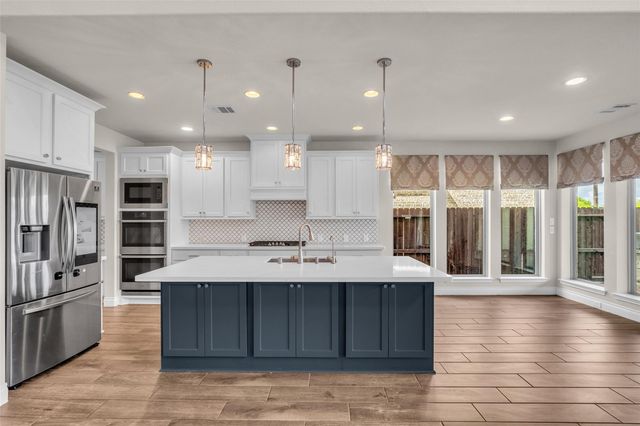 28722 Casen Ranch Lane, Fulshear, TX 77441