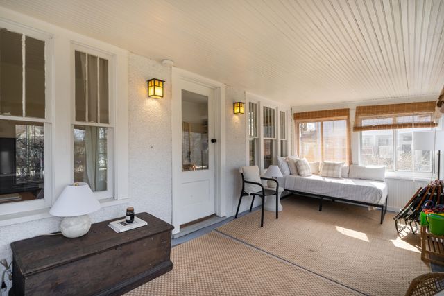 406 410-412 North Shore Drive, South Haven, MI 49090