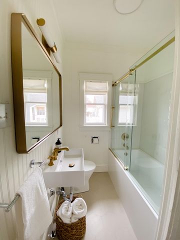 406 410-412 North Shore Drive, South Haven, MI 49090