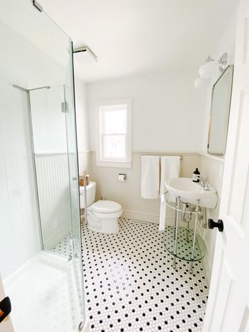 406 410-412 North Shore Drive, South Haven, MI 49090