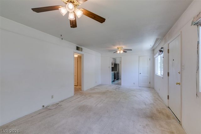 1127 Melville Drive, Las Vegas, NV 89102